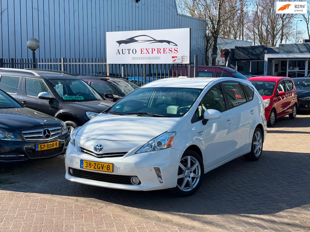 Toyota Prius+ Prius Wagon 1.8 Dynamic Business 96g Aut/Navi/Cruise/Stoelverwarming/Leer/5Persoon