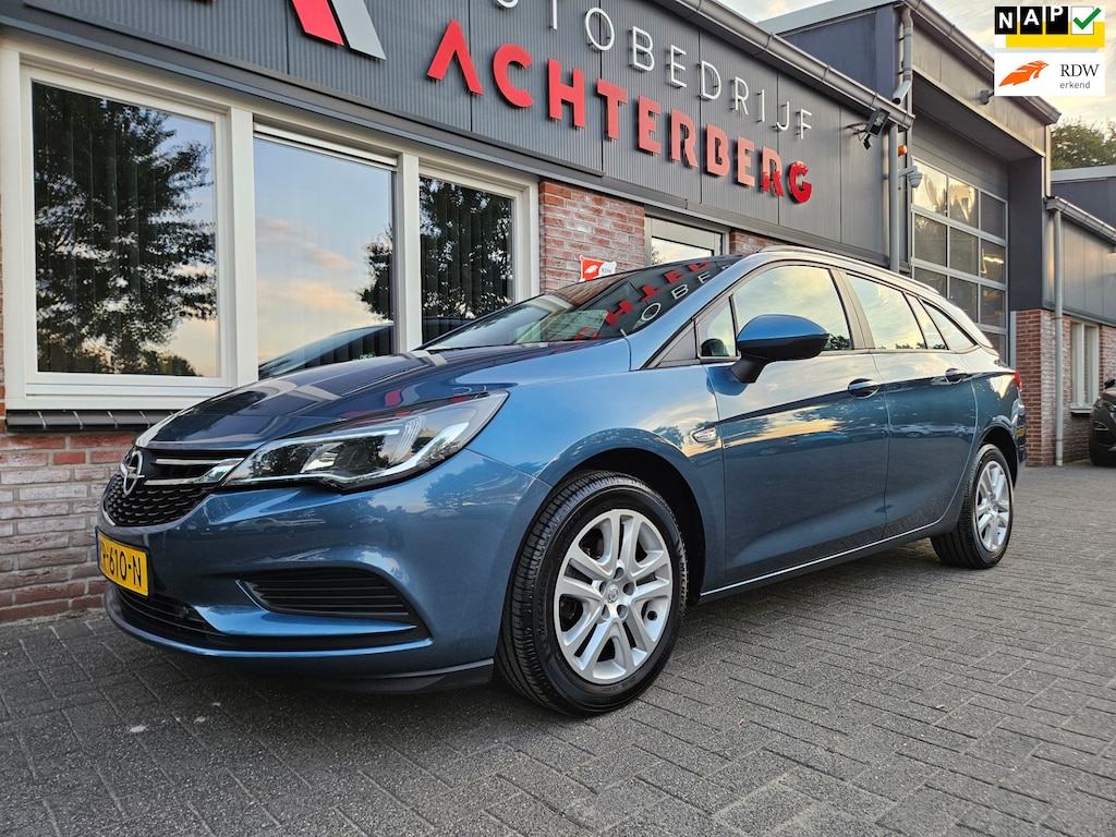 Opel Astra Sports Tourer 1.0 Edition Camera! Navigatie! Nette Auto! NAP! Airco! Cruise Control!