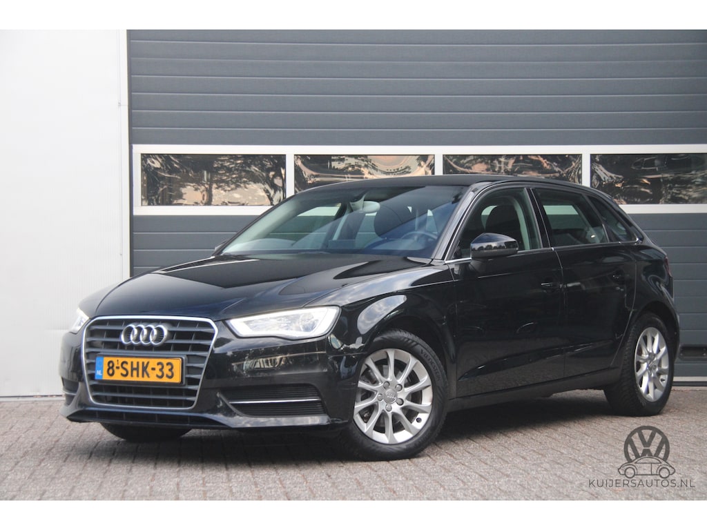 Audi A3 Sportback 1.2 TFSI Attraction Pro Line plus | LED | Trekhaak | Org. NL |