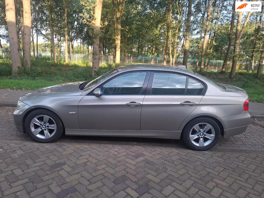 BMW 3-Serie 320i