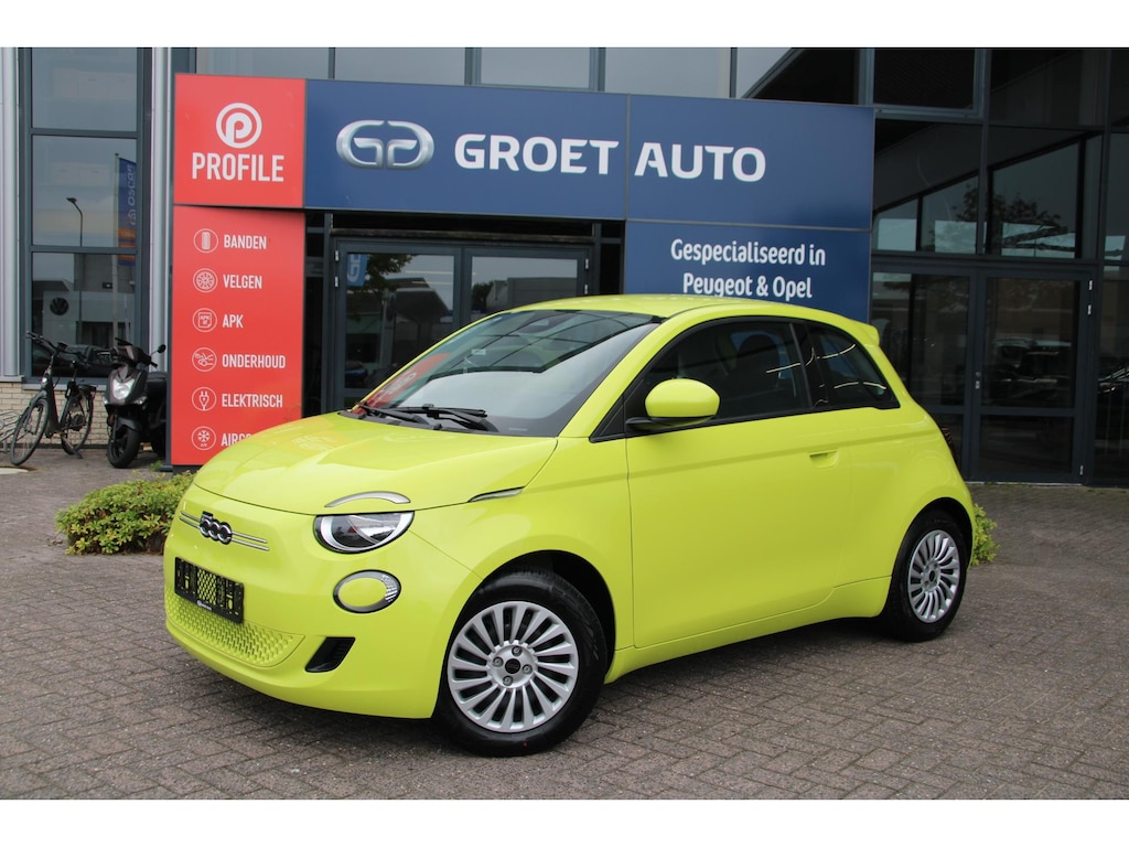 Fiat 500e Icon 24 kWh Automaat Airco Carplay 10dkm Nieuwstaat