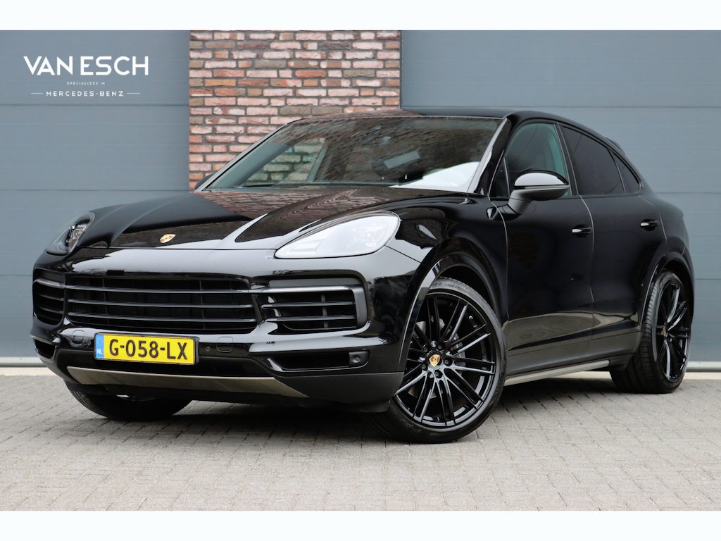 Porsche Cayenne Coupé 3.0 Aut8 | Luchtvering | Panoramadak | BOSE | Trekhaak | Leder | Memory | Stoelverwarming V+A | PDLS | Sport-Chrono-pakket | Soft-Close | Verwarmd Stuurwiel |