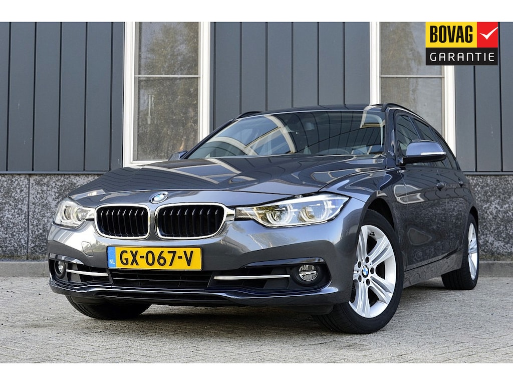 BMW 3-Serie Touring 320i xDrive Sport Rijklaarprijs-Garantie Panorama dak Sport Interieur Led Navigatie Airco