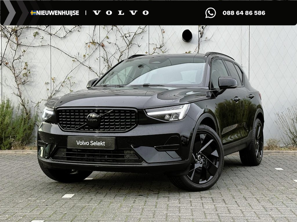 Volvo XC40 2.0 B3 Plus Black Edition | Adaptieve Cruise Control | 20" Velgen | Harman Kardon Audio | Stoel-/Stuurverwarming | Dodehoek Detectie | Parkeercamera | Nubuck Bekleding | Apple CarPlay |