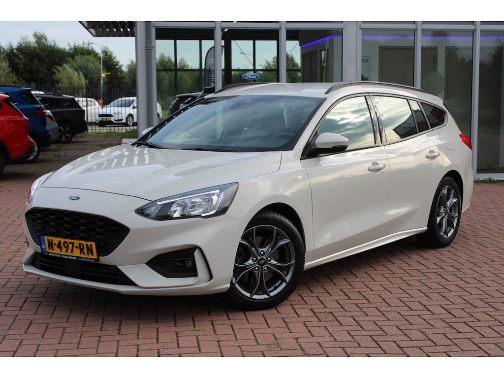 Ford Focus 1.0 Hybrid 125pk ST Line Business Wagon, B&O, Winterpack
