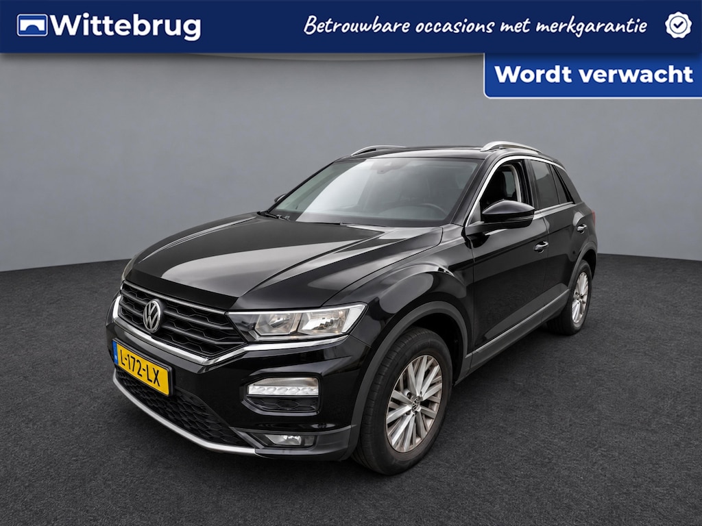 Volkswagen T-Roc 1.0 TSI Style / Navigatie / Climate controle / Trekhaak / Camera /  Parkeersensoren V+A /