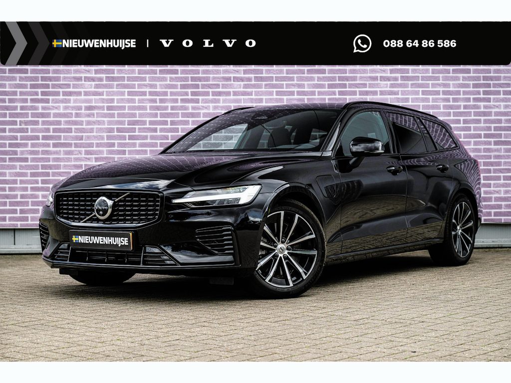 Volvo V60 T8 Plug-in Hybrid AWD Plus Dark | PHEV Long Range | Trekhaak | Sportstoelen | Panoramadak | Harman Kardon Audio | Head-up Display | 360 Graden Camera | Stoelverwarming voor en achter | Keyless Entry | Elektrische Achterklep | Elektrisch Verstelbare Voorstoelen | Cruise Control Adaptief | BLIS | Google Navigatie | Apple Carplay | Android Auto