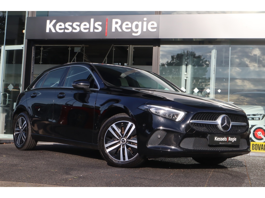 Mercedes-Benz A-klasse 250 e Progressive | BLIS | Distronic | Sfeer | Elec.trekhaak | Memory | Leer | CarPlay | Camera