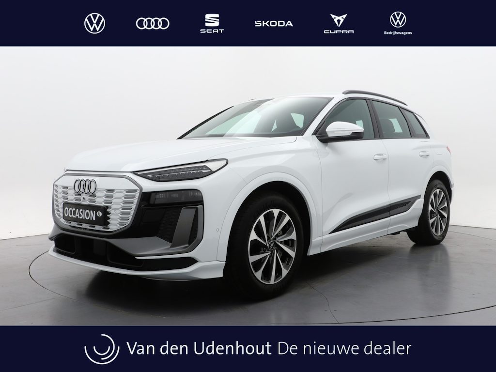 Audi Q6 e-tron Launch edition performance 100 kWh | Luchtvering | Trekhaak | B&O | Tech Pro | HUD |