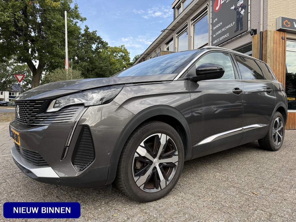 Peugeot 5008 130pk PT Aut. GT 7p., Camera | Focal | Facelift model | Trekhaak