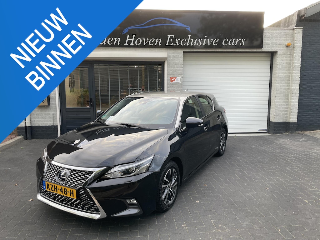 Lexus CT 200h Business Line Hybrid Two Tone Kleur.