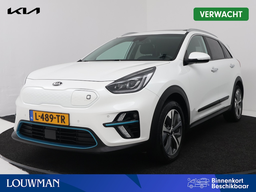 Kia Niro EV e-Niro ExecutiveLine 64 kWh | Schuifdak | Stoelgeheugen | Navigatie | Stoelverwarming/-Verkoeling | Dodehoekdetectie | Onderweg-naar-dealer