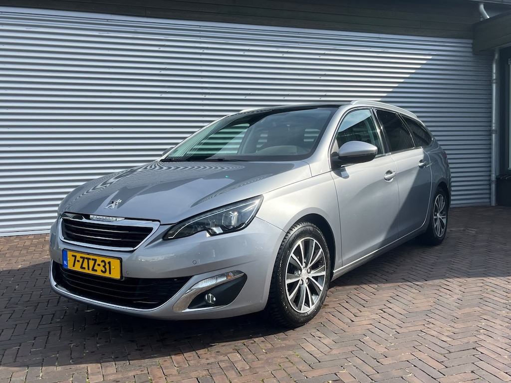 Peugeot 308 SW 1.2 PureTech Blue Lease Premium