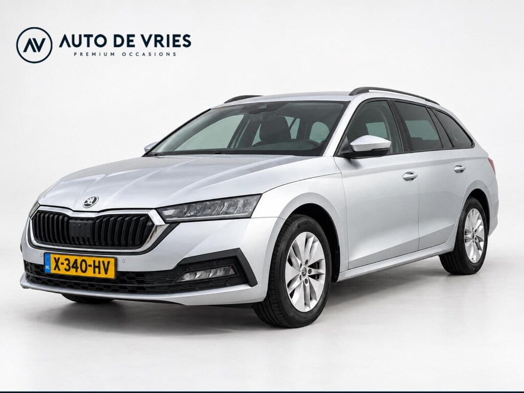 Skoda Octavia Combi 1.0 e-TSI 110pk DSG Business Edition | Navigatie | Stoelverwarming | Trekhaak