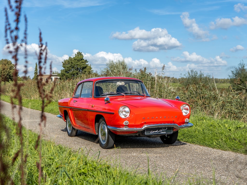 Renault Caravelle cabriolet .
