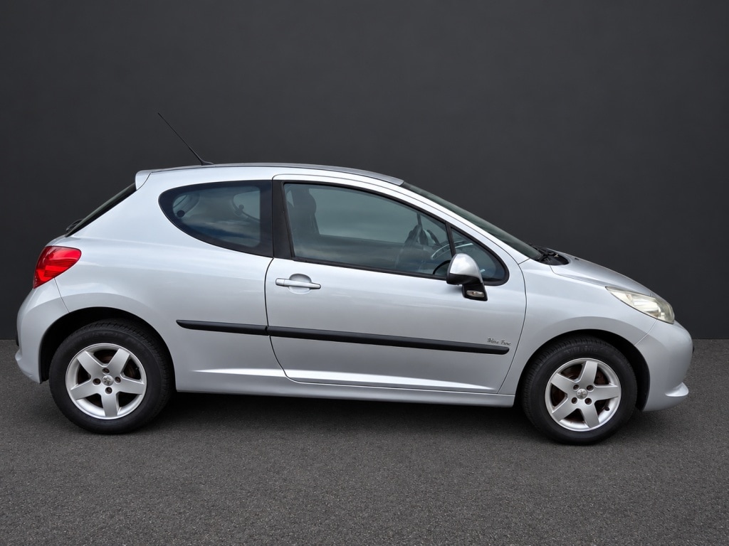 Peugeot 207 1.4 VTi X-line