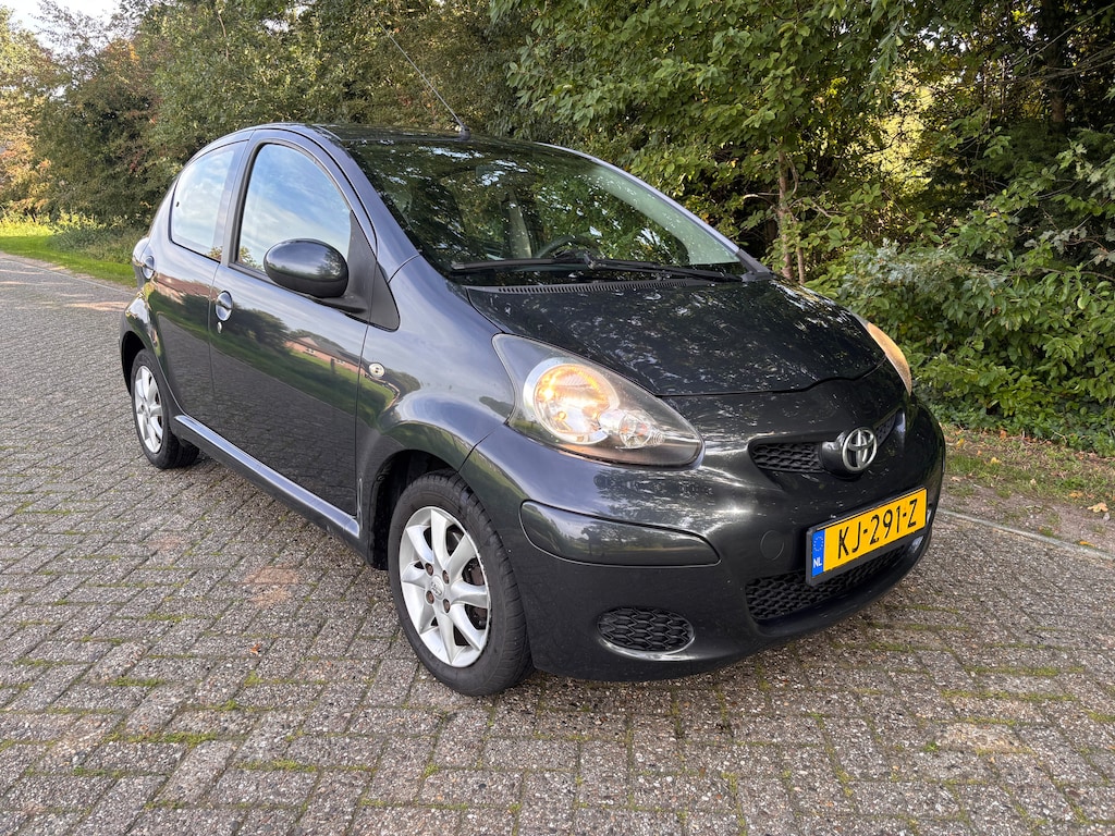Toyota Aygo 1.0 VVT-i 5-Drs *Airco* NW APK