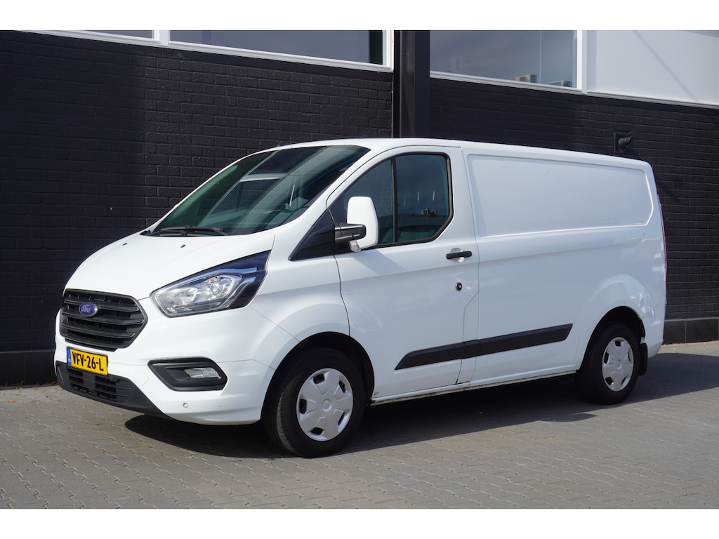Ford Transit Custom 2.0 TDCI 130PK EURO 6 - Airco - Navi - Cruise - €11.900,- Excl.