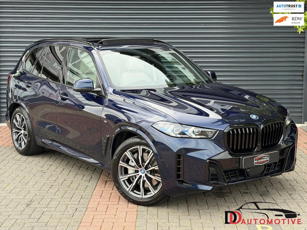 BMW X5 XDrive50e 360° Camera | Panoramdak | Trekhaak | H&K | HuD
