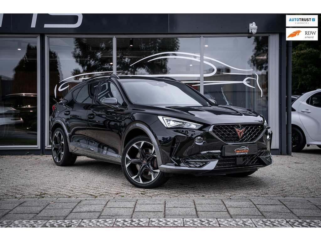CUPRA Formentor 1.4 e-Hybrid VZ Performance|Carplay|Digital dash|Kuipstoelen|Half leder