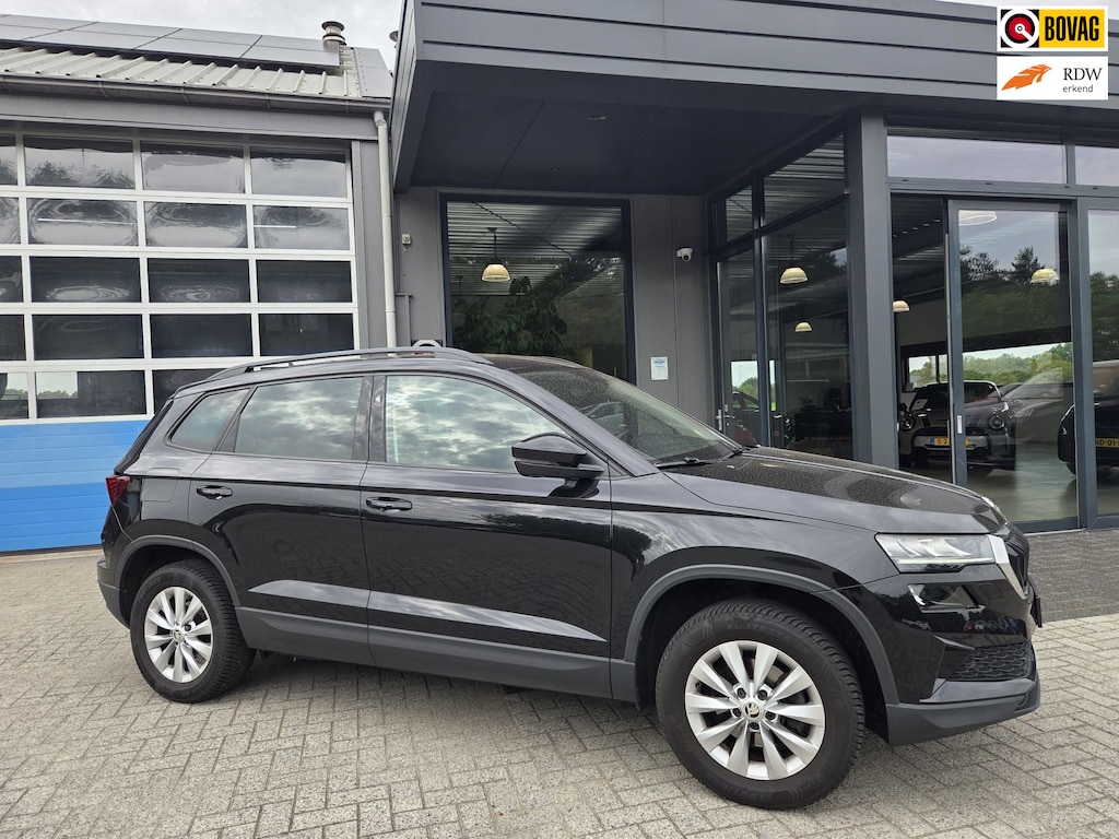 Skoda Karoq 1.0 TSI Business Edition *Navi/telefoon, * PDC.