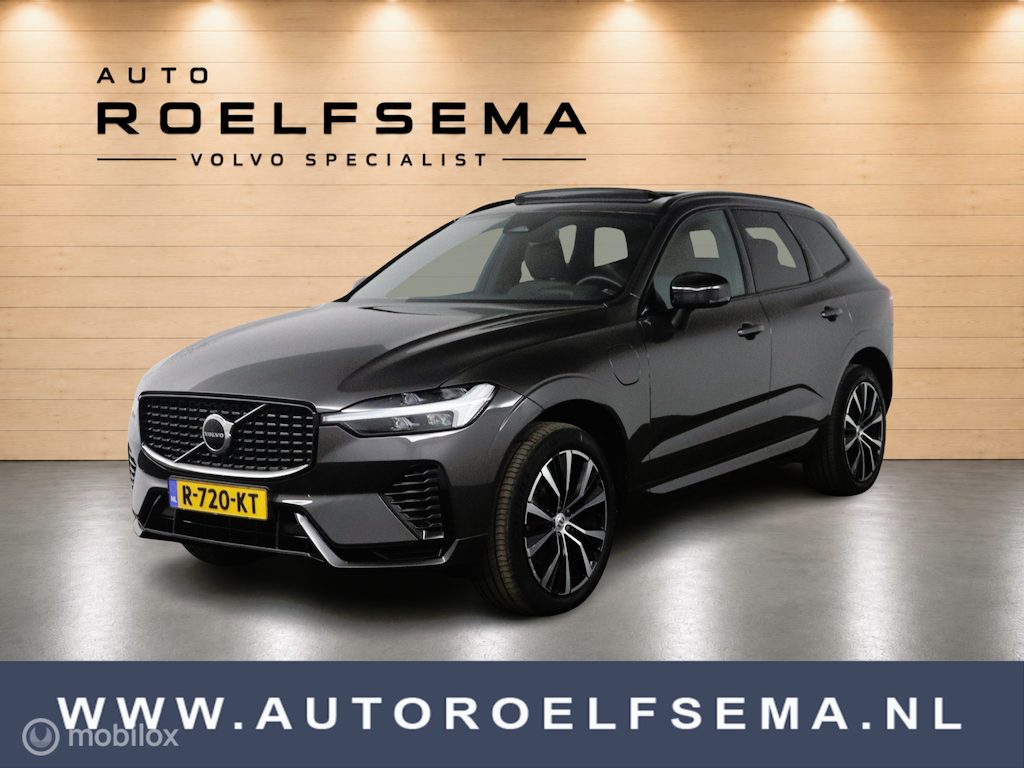 Volvo XC60 2.0 T6 Plug-in hybrid AWD Plus Dark | Adaptieve Cruise | Panoramadak | Trekhaak | BLISS | Verwarmbare Voorstoelen & Stuurwiel | Contour Stoelen
