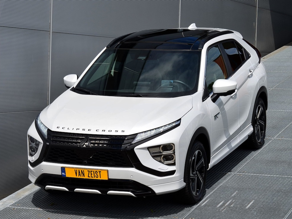 Mitsubishi Eclipse Cross PHEV 2.4 INSTYLE 4WD | PLUG IN HYBRID | SoH % | V2H | FULL OPTIONS | LEDER | PANORAMADAK | TREKHAAK 1500KG | DODEHOEKASSISTENT | 360 CAMERA |  FABRIEKSGARANTIE TOT 08-09-2030* | ALL IN RIJKLAARPRIJS