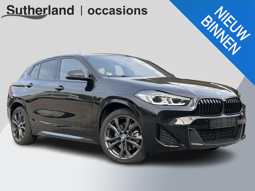 BMW X2 xDrive25e M Sport | 19 inch | Keyless entry | Elektrische achterklep | Sportstoelen | Stoelverwarming | Achteruitrijcamera | Head up Display | Koplampen adaptief