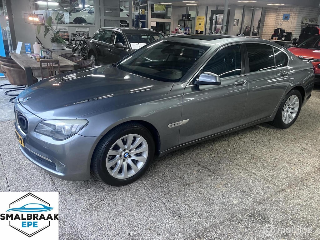BMW 7-Serie 740i High Executive Youngtimer