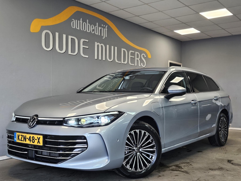 Volkswagen Passat Variant 1.5 eHybrid Elegance | Trekhaak | Head-up | Memory | Stoelventilatie/verwarming | Adaptive cruise | Massage | Carplay |
