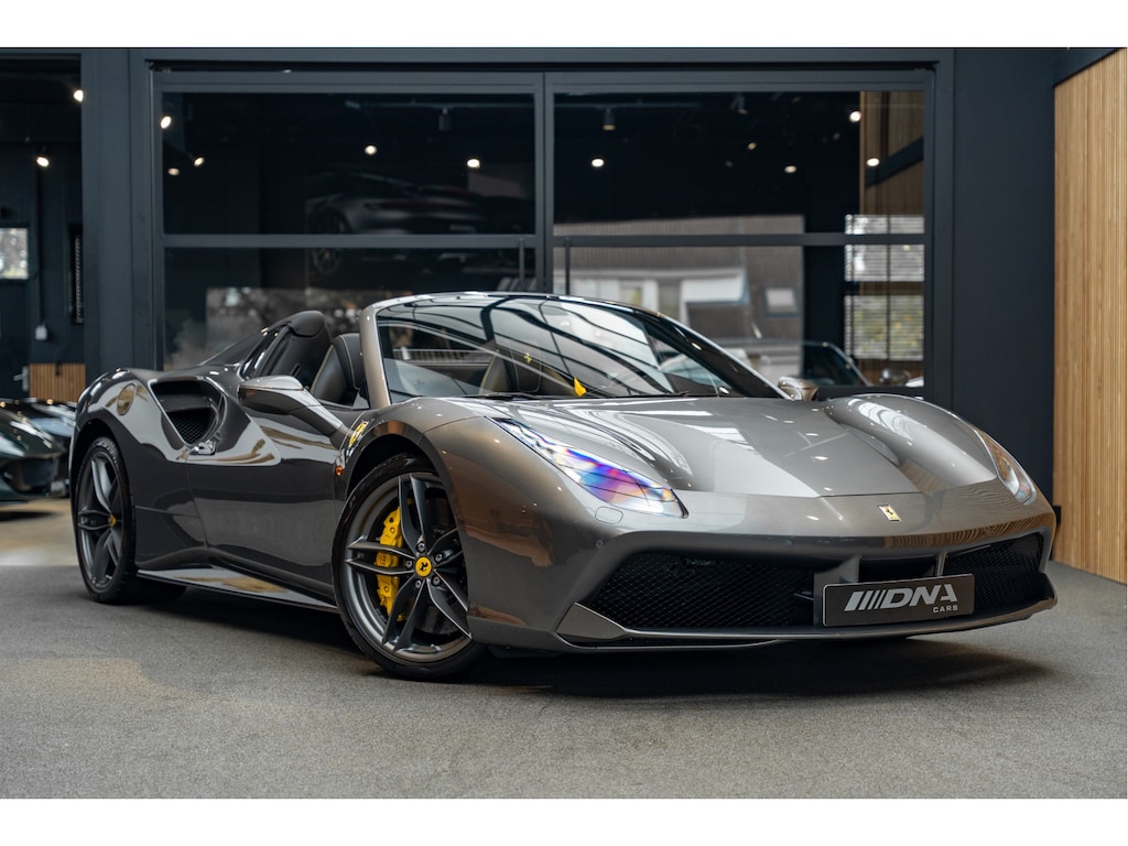 Ferrari 488 Spider Full Carbon Lift JBL Alcantara Historical Colour 3.9 Spider HELE Full Carbon Historical Color