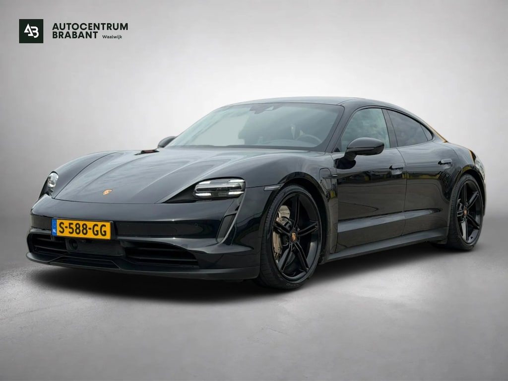 Porsche Taycan Performance 84 kWh 93% SoH (NL-auto, Panorama, Sport Chrono, Ledere Dash, 360 Camera, StoelVerkoel, CarPlay, Etc)