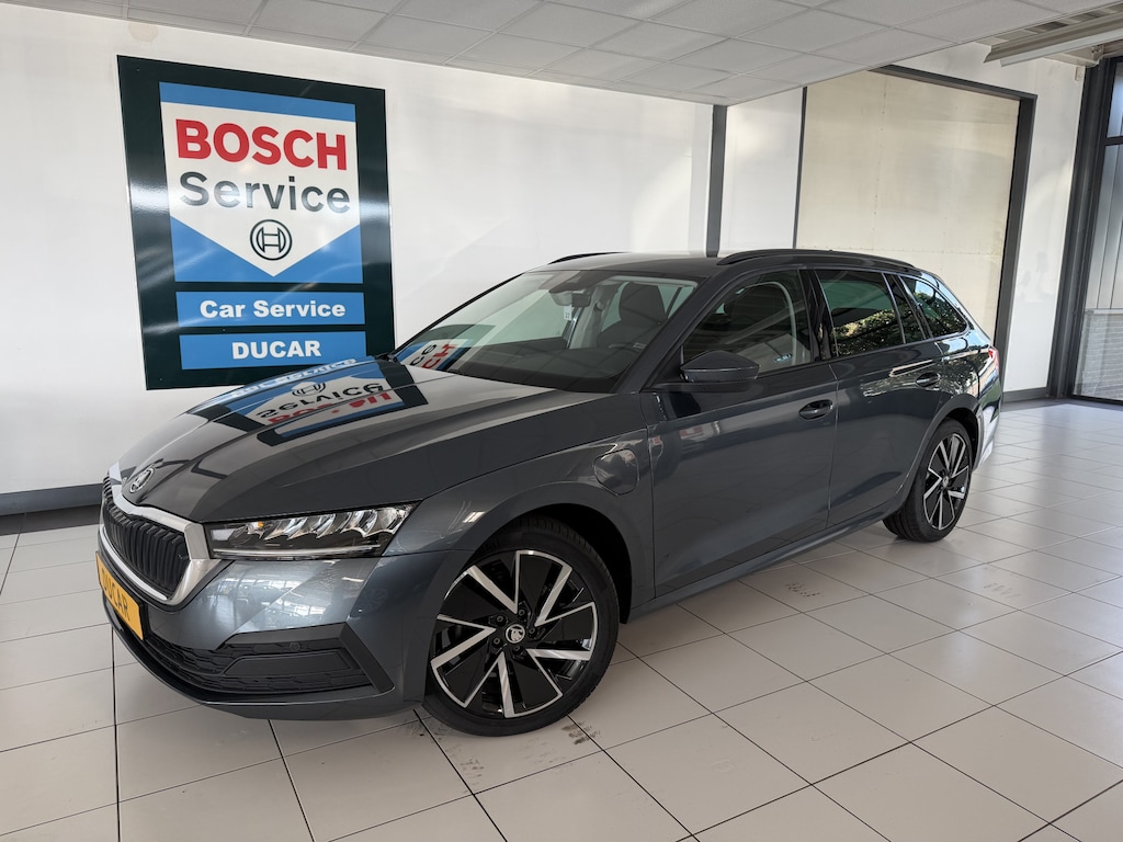 Skoda Octavia Combi 1.4 TSI iV PHEV Business Edition Carplay / stuur verwarming /