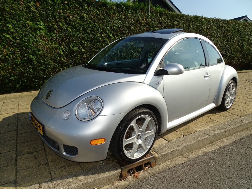 Volkswagen Beetle 2.3 V5 HIGHLINE Panodak Ã¢ÂÂ 170 PK - Youngtimer - Uniek 1/500