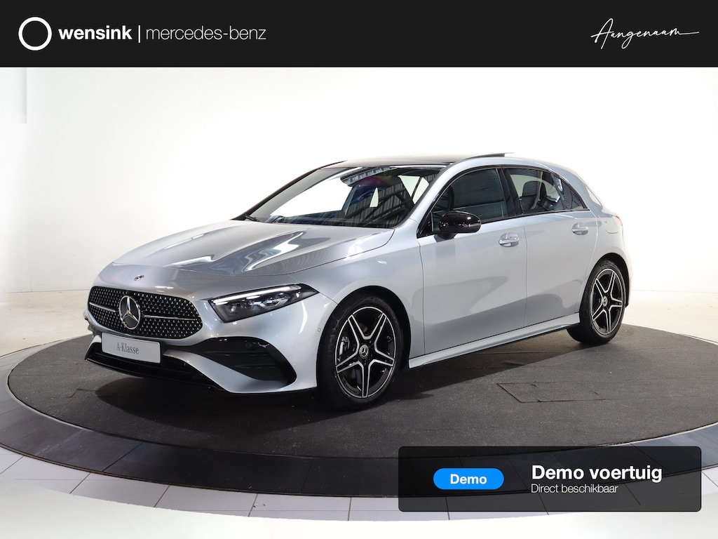 Mercedes-Benz A-klasse 180 Business Solution AMG | Panoramaschuifdak | Stoelverwarming | Achteruitrijcamera |  MULTIBEAM LED |