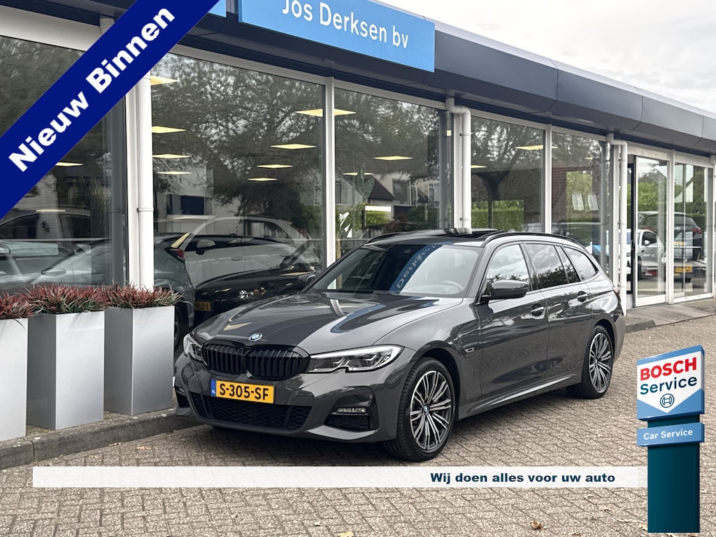 BMW 3-Serie Touring 330e High Executive - HUD | Memory | Pano | Elektr. klep | Elektr. trekh. | Camera