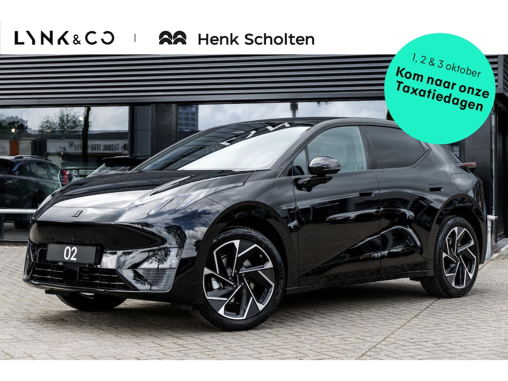 Lynk & Co 02 276PK More 66 kWh | 1600KG Trekgewicht | MY27 | 360 Graden Camera | Harman Kardon | Panoramadak | Elektrisch bedienbare voorstoel met geheugen | Keyless Entry | Getint glas | Adaptieve Cruise Control | Dodehoekassistent | Sfeerverlichting | Stuurwielverwarming | Stoelverwarming