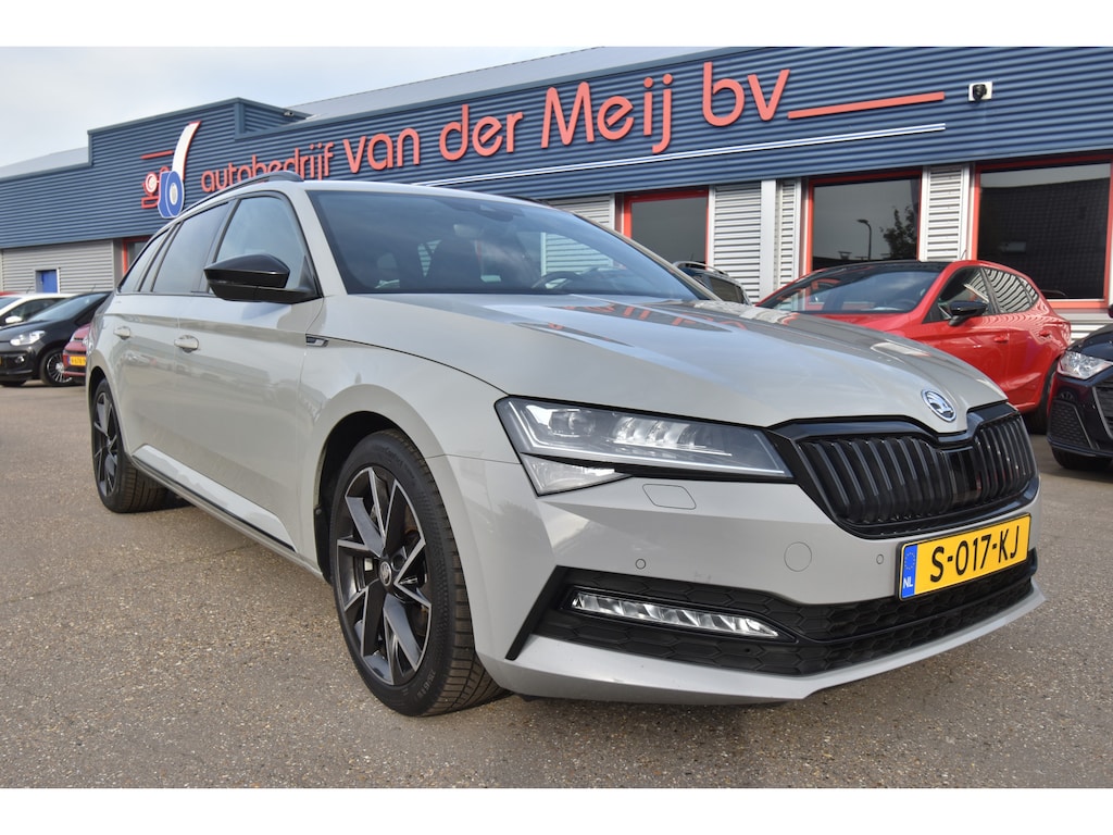 Skoda Superb Combi 1.5 TSI ACT Sportline Business , VIRTUAL COCKPIT , A UITRIJ CAM ,ST+STUUR VERW , CLIMATR , LED KOPL ,
