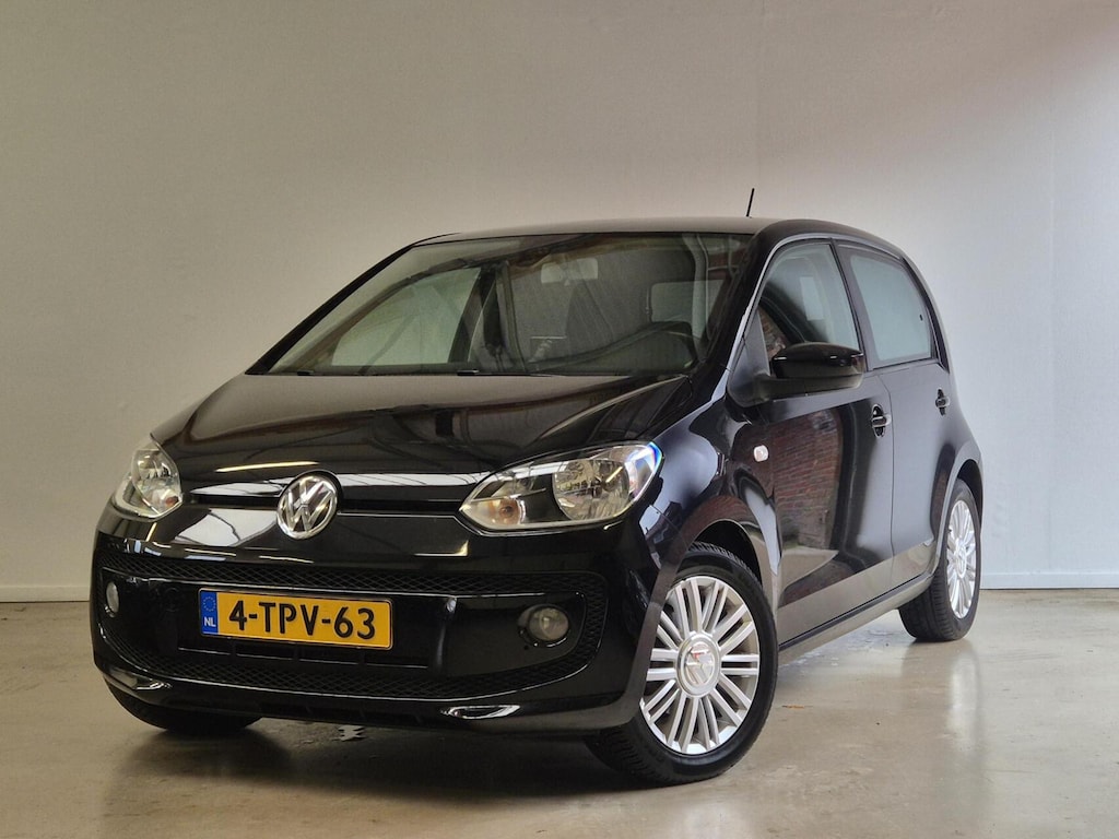 Volkswagen Up! 1.0 high up! / Leren Bekleding / Cruisecontrol