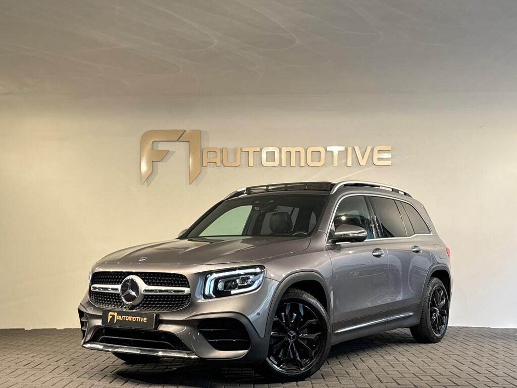 Mercedes-Benz GLB 250 AMG 4MATIC Pano|Sfeer|360 Camera|Stoelverwarming