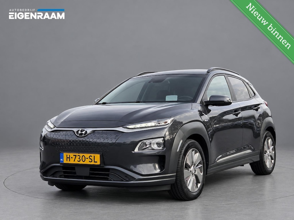 Hyundai Kona Electric EV Fashion 64kWh | Trekhaak | Head-up | Camera | SOH 94,1% | Krell audio | Dode hoek detectie | Rjiklaar