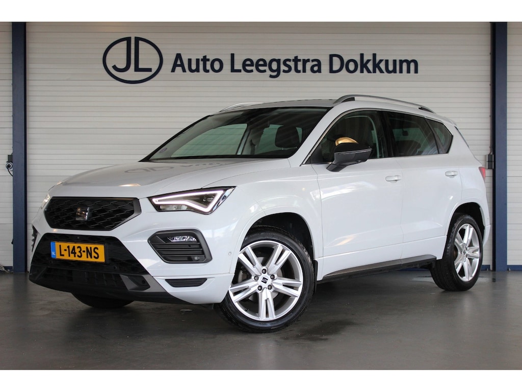 SEAT Ateca 1.5 TSI FR Business Intense Facelift | Trekhaak | 360° Camera | Carplay | Virtual Cockpit | Full LED | Navi | Stoel/Stuurverw. | 18" LMV | PDC V+A