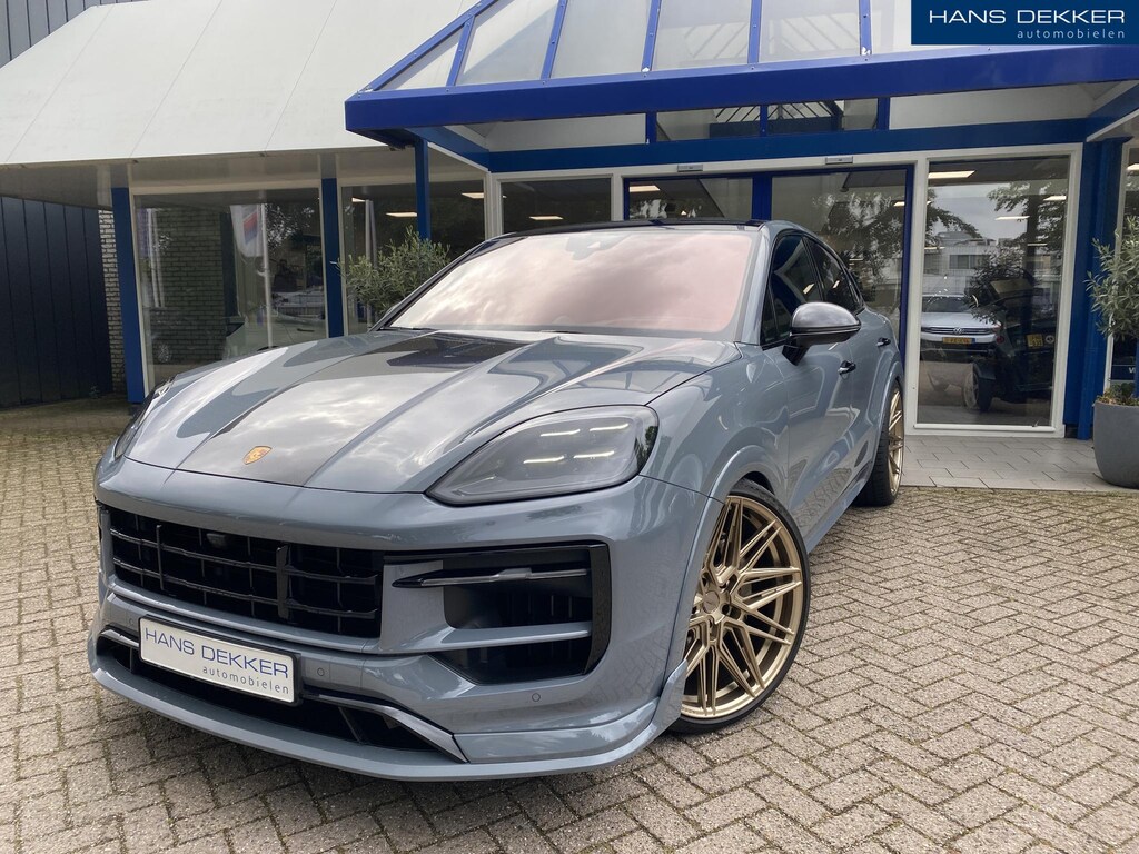 Porsche Cayenne Coupé 3.0 E-Hybrid NeoDyme / TechArt onderdelen / 23'' Vossen / Unieke Samenstelling van de 1ste eigenaar