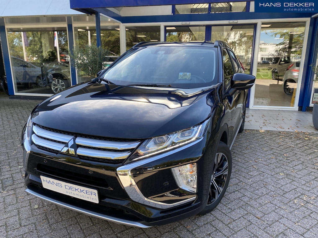 Mitsubishi Eclipse Cross 1.5 DI-T First Edition Stoelverwarming / Head-up / 360 Camera / Trekhaak /