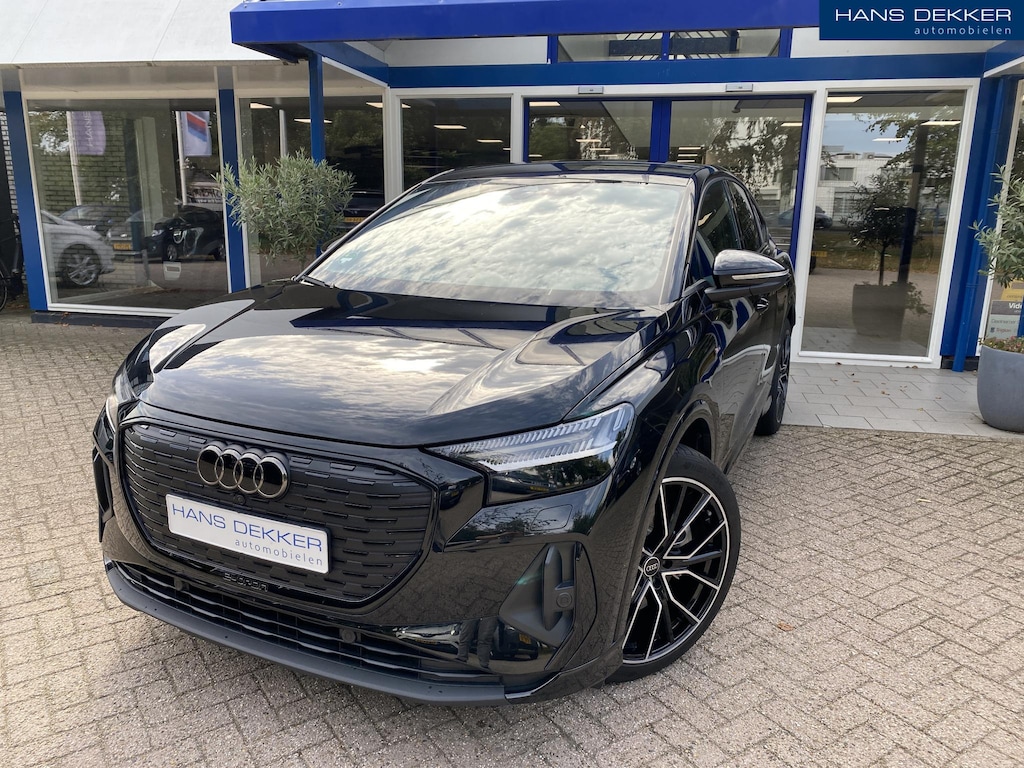Audi Q4 Sportback e-tron 45 quattro S Edition 82 kWh Stoel + Stuurverwarming / Sonos Audio / ACC
