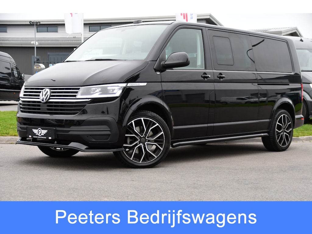 Volkswagen Transporter 2.0 TDI L2H1 32 DC Caravelle Virtual, Adaptieve Cruise, Carplay, LED, 204pk, Stoelverwarming, Clima, Automaat, 2 x Schuifdeur, Multimedia, Uniek!