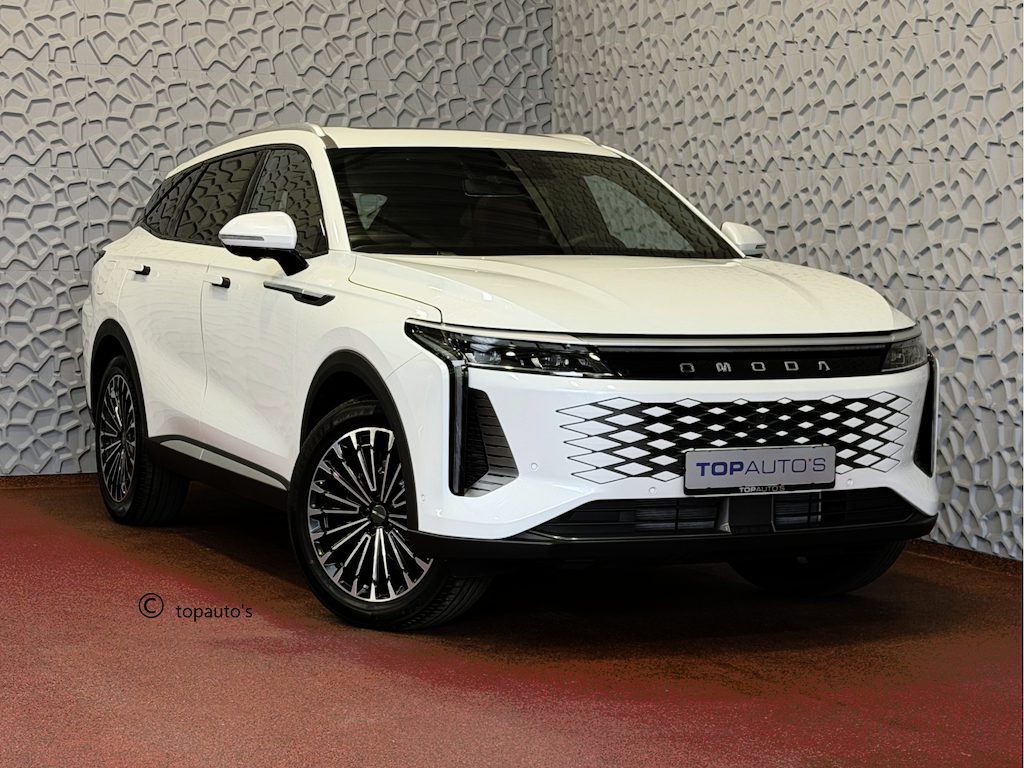 Omoda 9 OMODA 9 PREMIUM AWD 538 PK | Stary White | Rood Leer LUXE PHEV SUV | 145 KM ELEKTRISCH | ONGEBRUIKTE NIEUWE AUTO 4WD 4X4