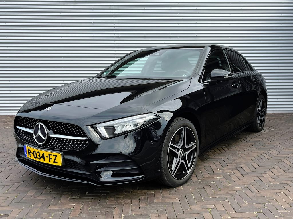 Mercedes-Benz A-klasse 250 e Business Solution AMG Limited