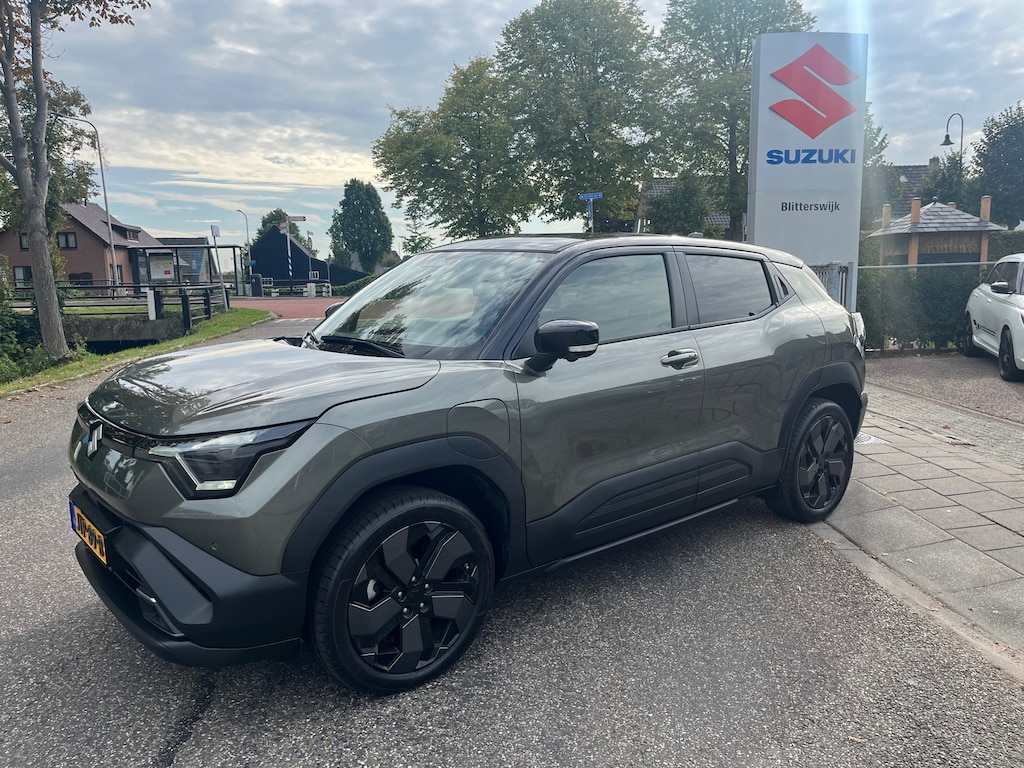 Suzuki e-Vitara Style 61 kWh // BTW auto // 10 jaar garantie // Onze demo // Rijklaarprijs!