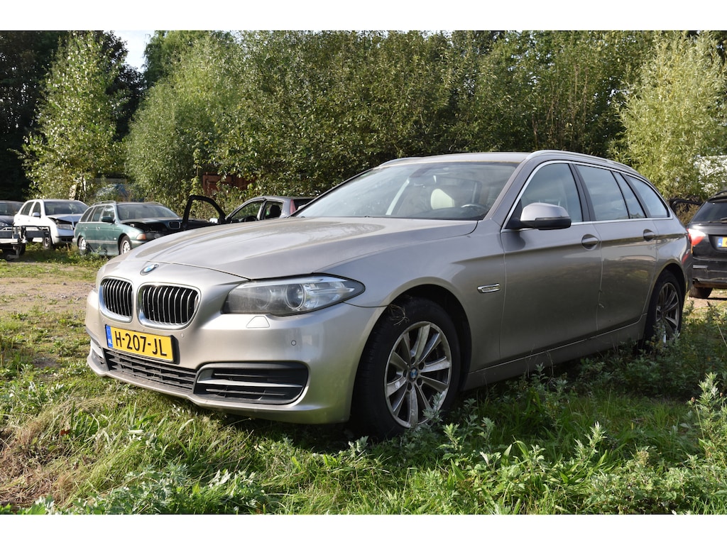 BMW 5-Serie Touring 518d Executive EXPORT / BUSINESS ONLY * ENGINE BROKEN *